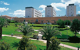 意大利基耶蒂-佩斯卡拉“G.鄧南遮”大學