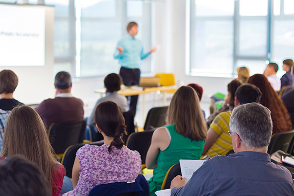 長青藤海外：小語種就業(yè)成了“香餑餑”