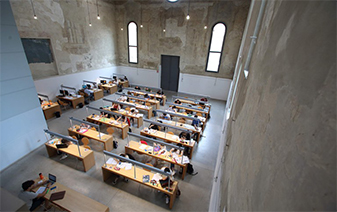 意大利費(fèi)拉拉大學(xué)